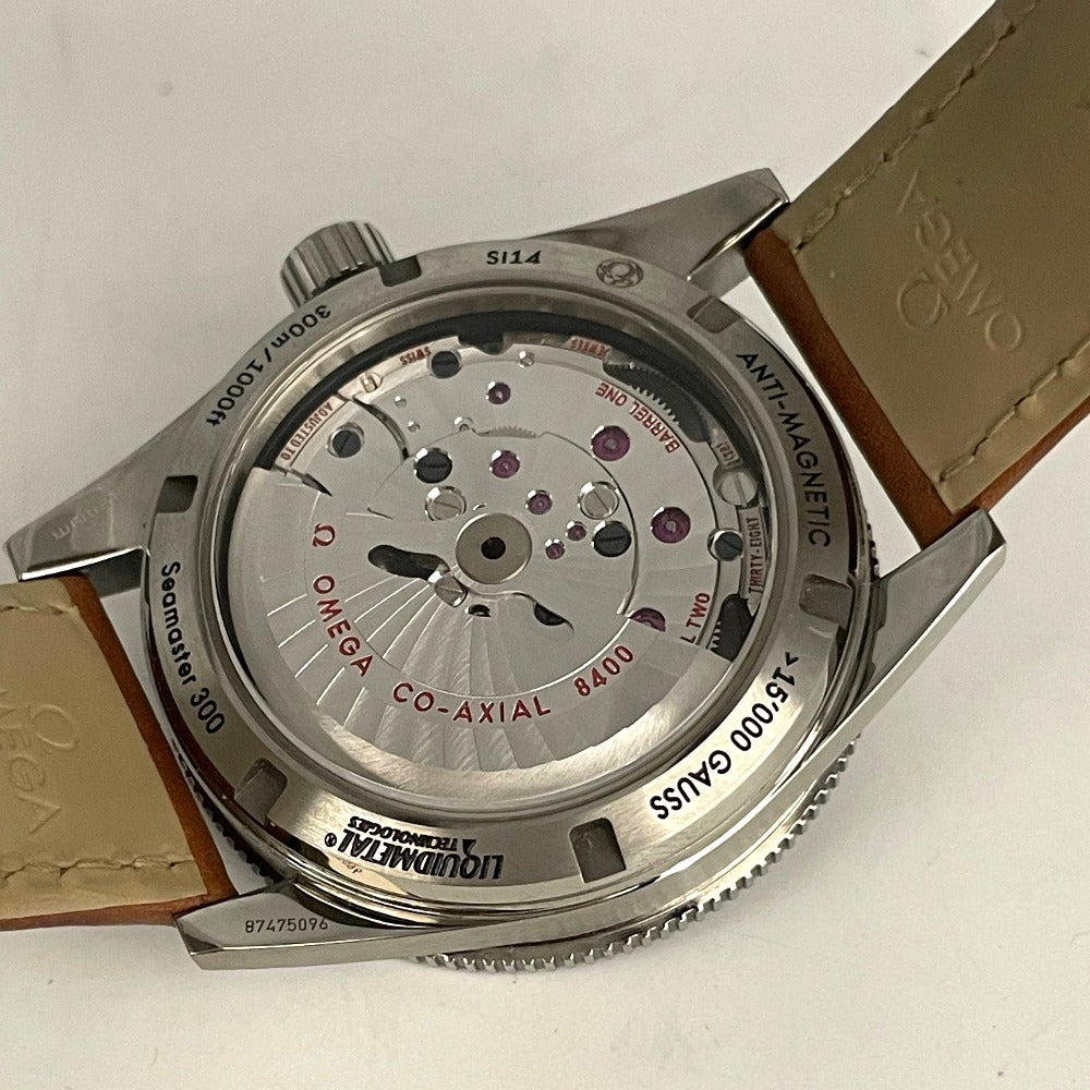 OMEGA オメガ 腕時計 シーマスター 300 233.92.41.21.03.001 マスターコーアクシャル チタンケース ブルー文字盤 ダイバーズ SEAMASTER