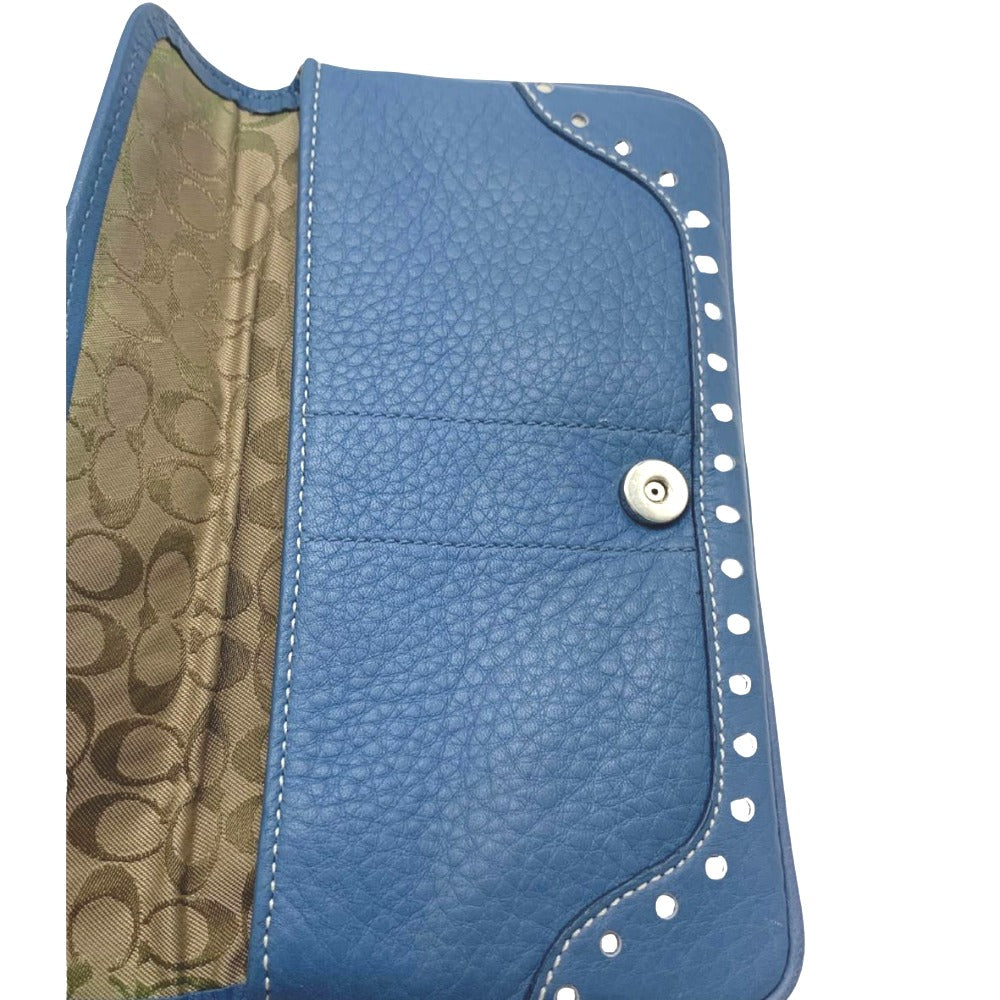 COACH コーチ ポーチ リストレット レザーポーチ スカイブルー ストラップ、ブランドタグ付き コンパクト レディース