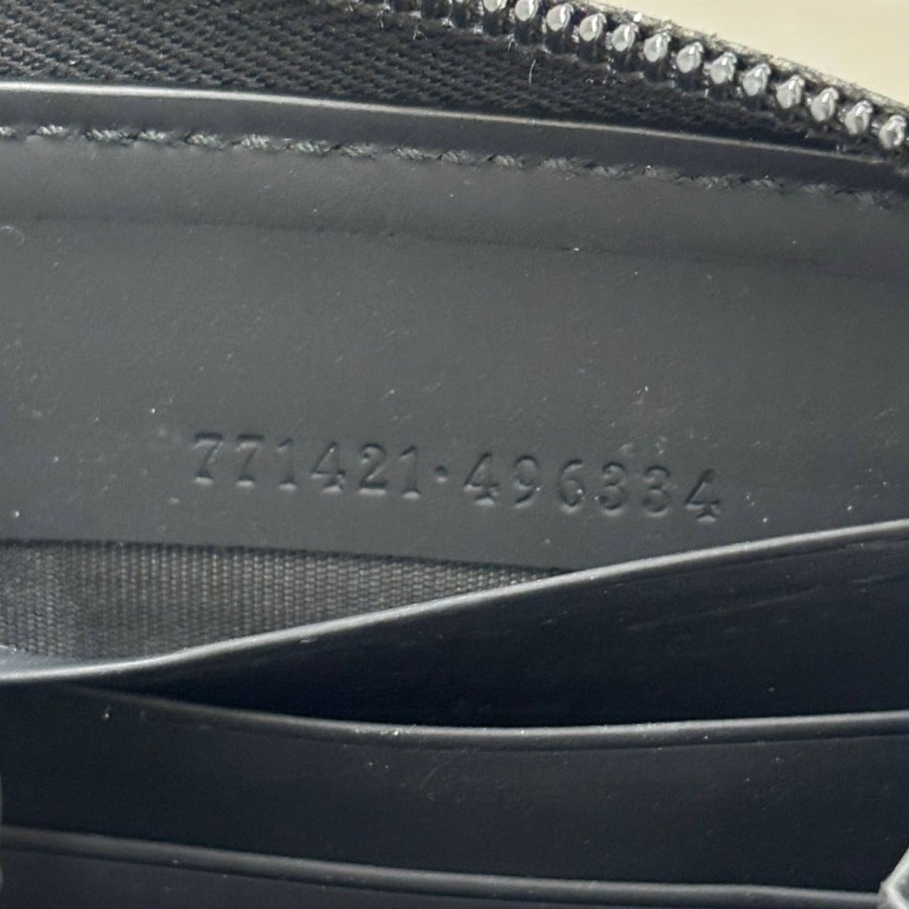 グッチ 771421 GGラバーエフェクト シグネチャー レザー ブラック 黒 エンボス 型押し シンプル メンズ GUCCI 長財布 ジッピーウォレット