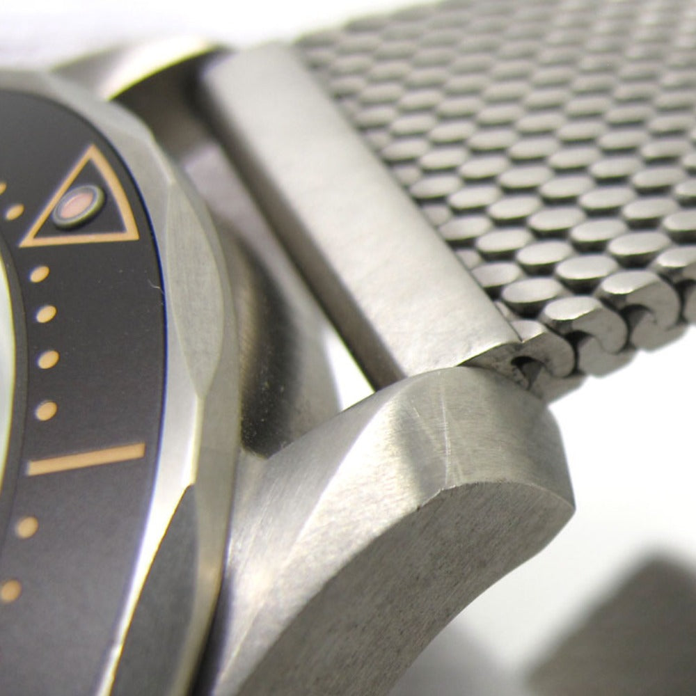 OMEGA オメガ 腕時計 シーマスター ダイバー 300M コーアクシャル マスター クロノメーター 007エディション 210.90.42.20.01.001 SEAMASTER