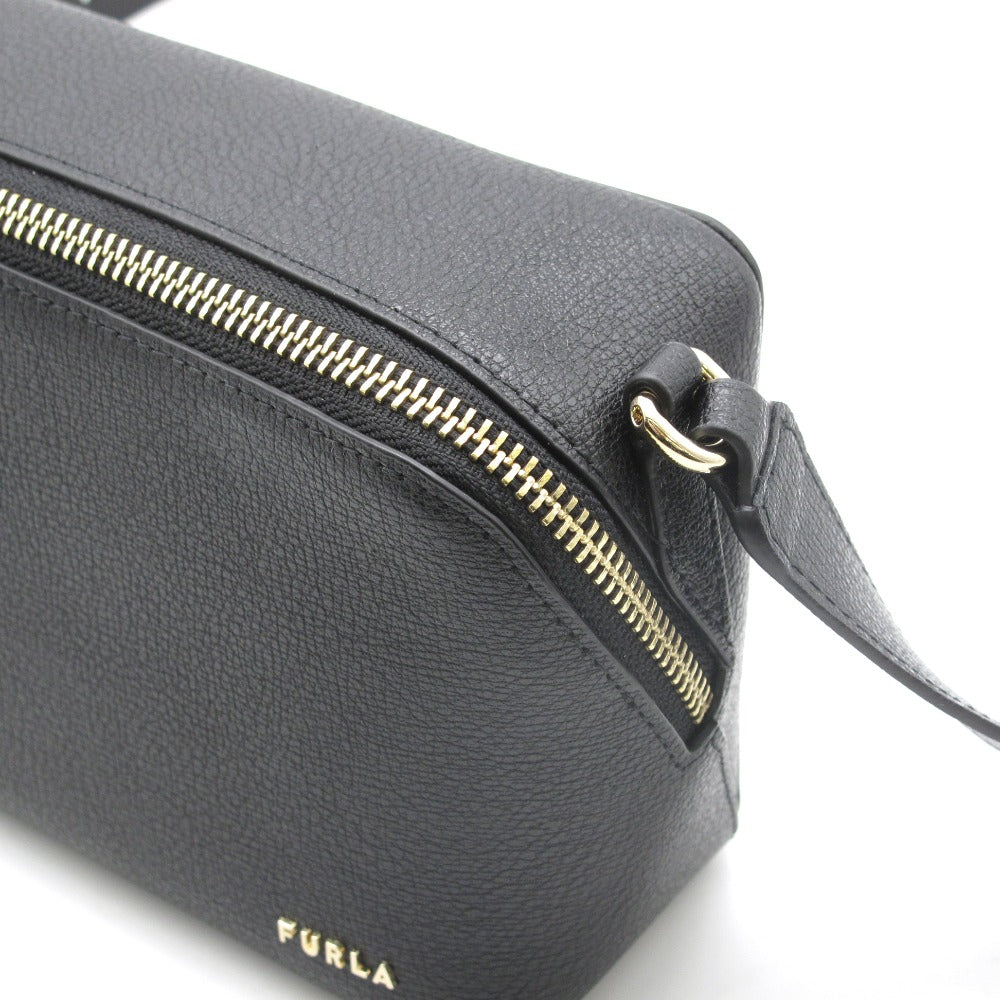 Furla フルラ AMICA アミカ ショルダーバッグ クロスボディ 斜め掛け ポシェット レザー ブラック レディース WE00197 美品