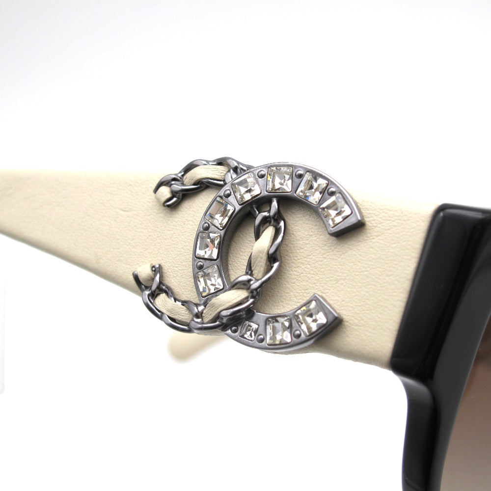 CHANEL シャネル サングラス 5454-Q-A ココマーク レザー ラインストーン 55 18 140 ブラック アイボリー ケース付き 眼鏡 アイウェア 未使用品
