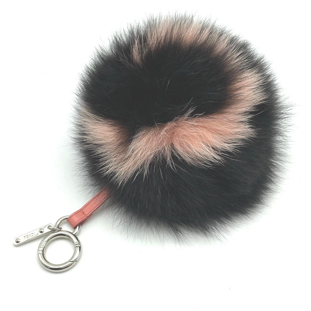 FENDI フェンディ キーホルダー チャーム Cモチーフ ファーチャーム バッグチャーム レザー ファー レディース メンズ