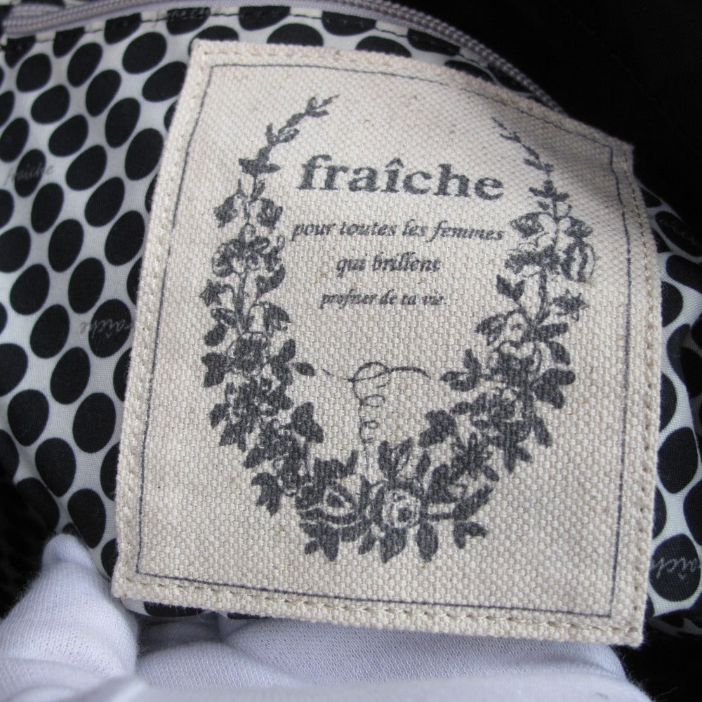ショルダーバッグ fraiche(フレーシュ)fraiche Agathe トートバッグ ブラック ナイロン ロゴ レディース