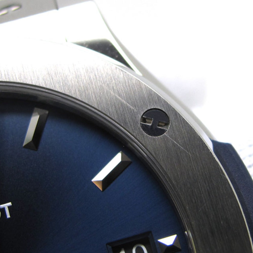 HUBLOT ウブロ 腕時計 クラシックフュージョン チタニウム 511.NX.7170.LR ブルー 自動巻き