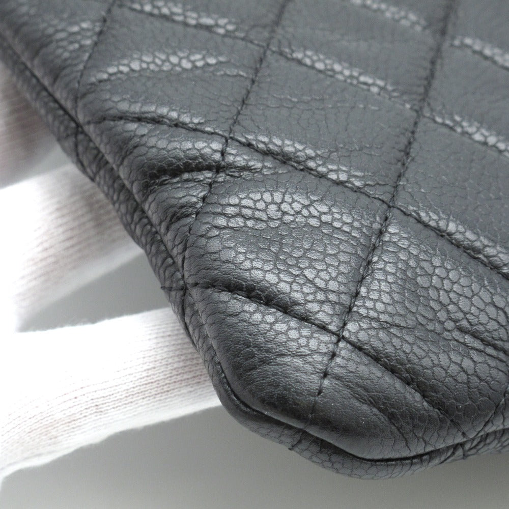 CHANEL シャネル キルティング クラッチバッグ キャビアスキン ココマーク マトラッセ ラージ ポーチ ドキュメントケース A82552 レザー ブラック ゴールド