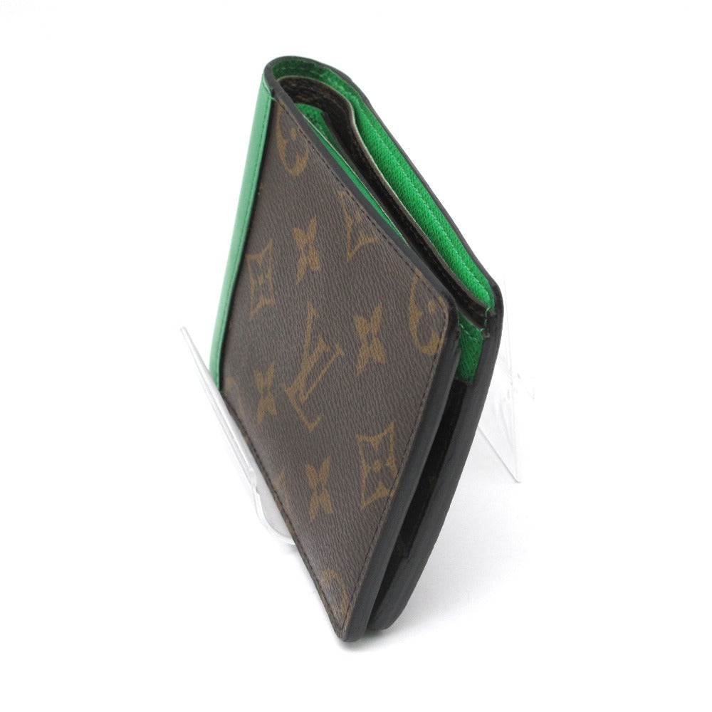 LOUIS VUITTON ルイ・ヴィトン ポルトフォイユ ミュルティプル モノグラム マカサー グリーン M81537 二つ折り札入れ 財布 ウォレット 小銭入れなし メンズ