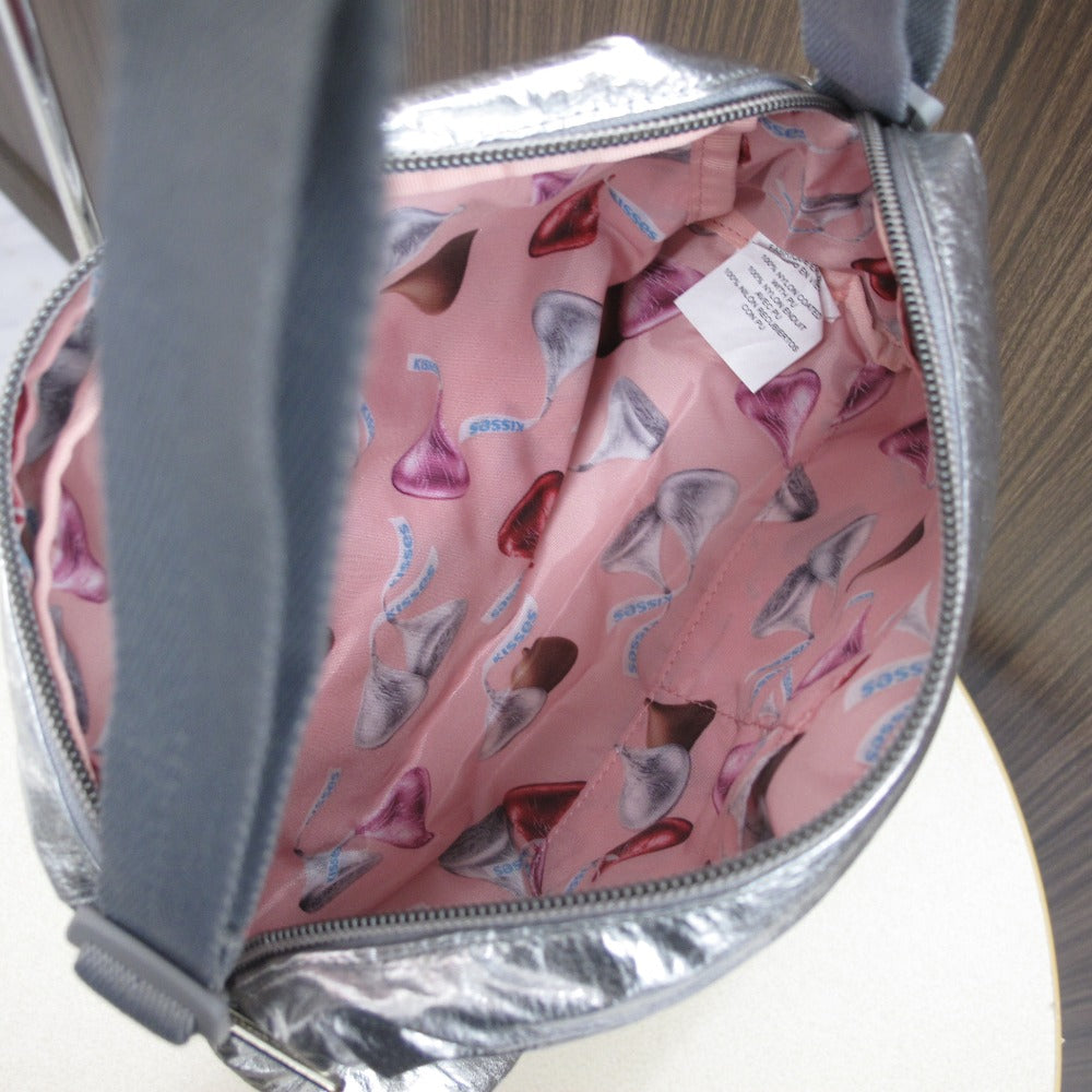 LeSportsac レスポートサック ショルダーバッグ 斜め掛け シルバー 内側柄 ナイロン レディース