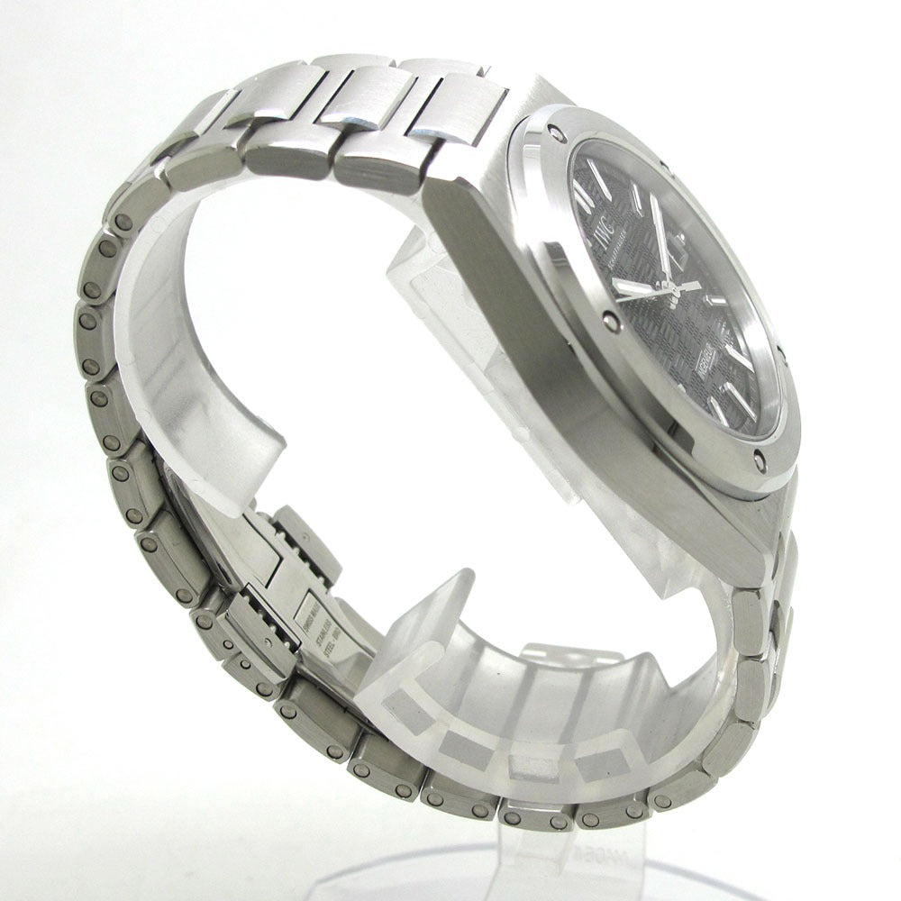 IWC SCHAFFHAUSEN アイダブリューシー シャフハウゼン 腕時計 インヂュニア オートマティック 40 IW328901 ブラックダイアル 自動巻き INGENIEUR 未使用品