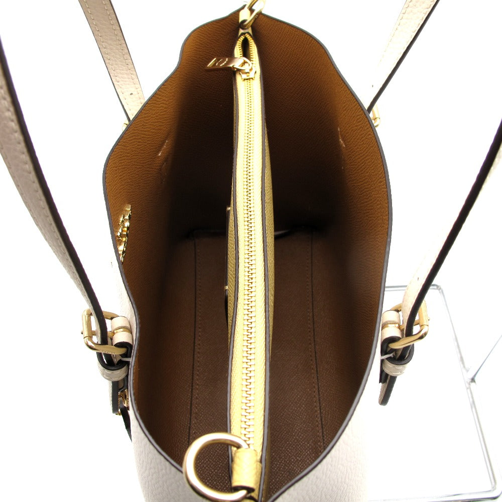 COACH コーチ ショルダーバッグ ハンドバッグ トートバッグ 2WAYバッグ 斜め掛け 正面ロゴ ホワイト レザー レディース C4084