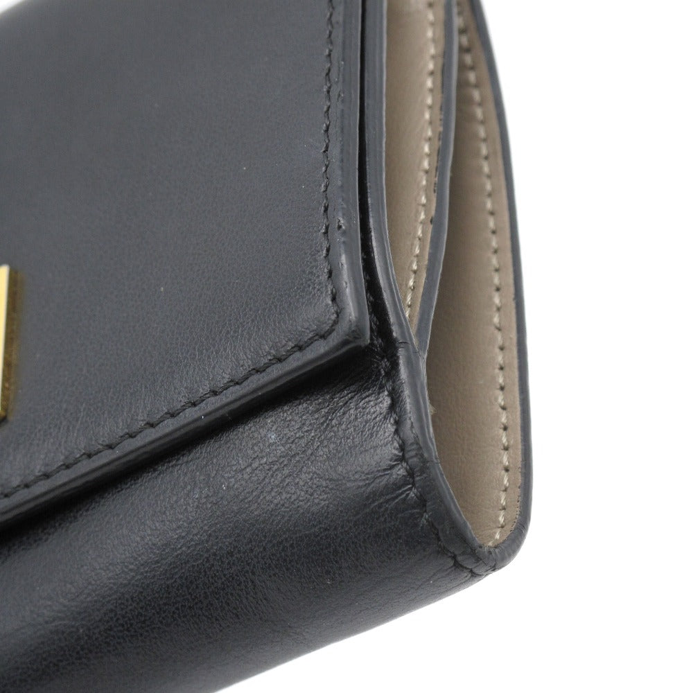 FENDI フェンディ 二つ折り財布 ピーカブー ウォレット ターンロック レザー ブラック 8M0359