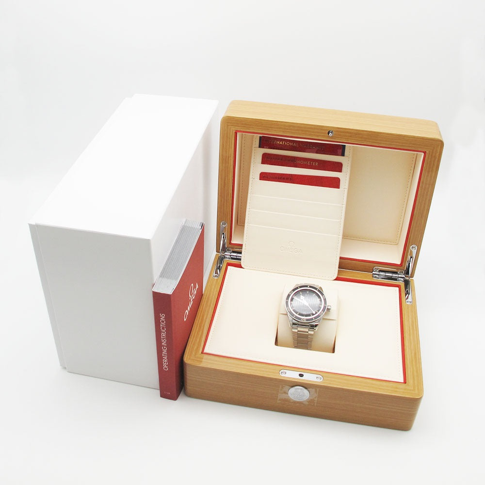 OMEGA オメガ 腕時計 シーマスター 300 コーアクシャル マスター クロノメーター 41MM 234.30.41.21.01.001 自動巻き SEAMASTER 美品