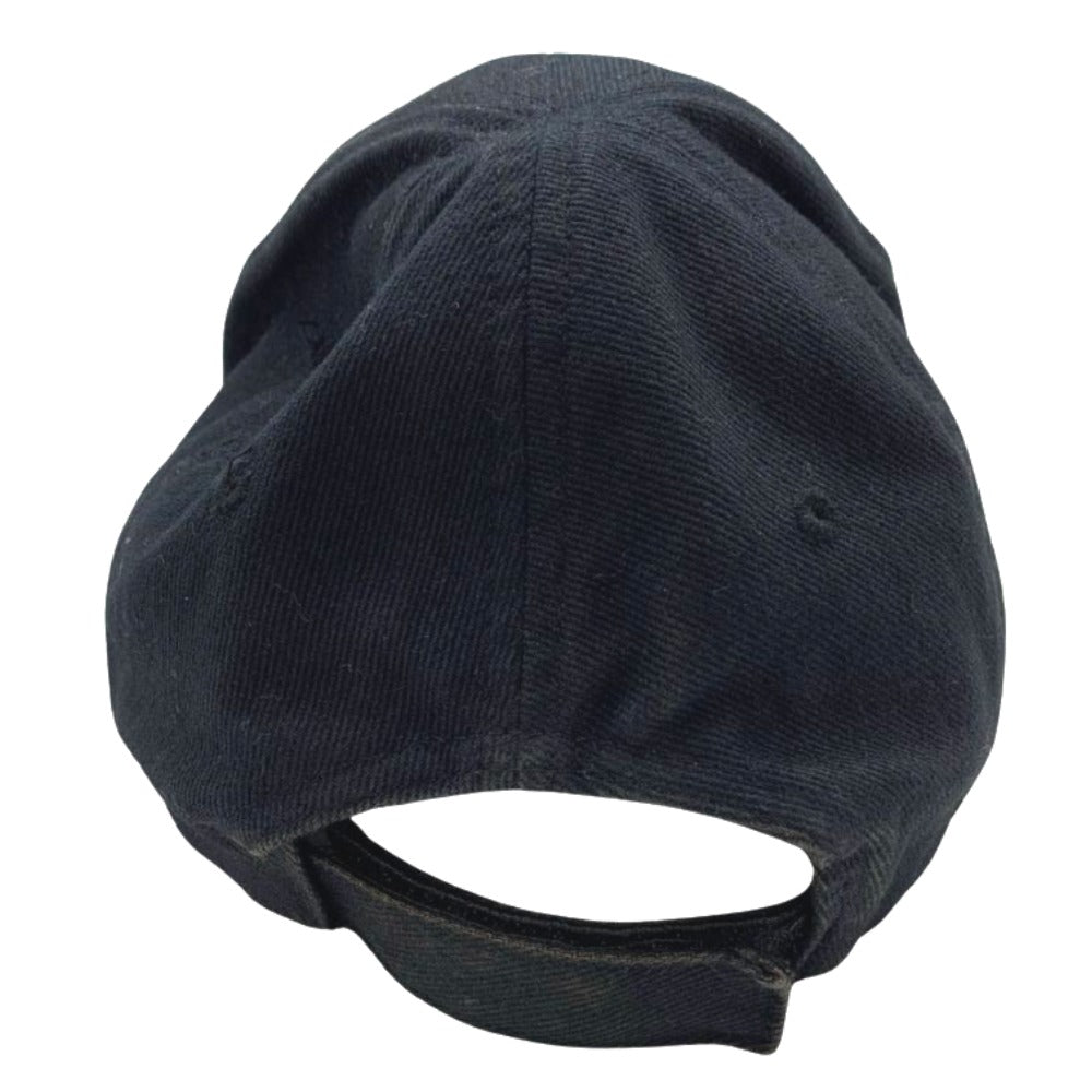 BALENCIAGA ブラック キャップ　ユニセックス Balenciaga キャップ で ブラック | Balenciaga JP (バレンシアガ）