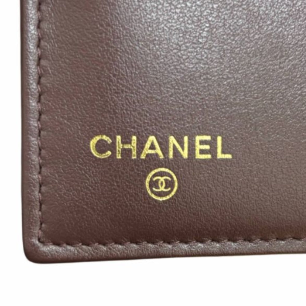 CHANEL シャネル 三つ折り財布 AP0232 Y01864 キャビアスキン ミディアムクラシックフラップウォレット ブラック レディース