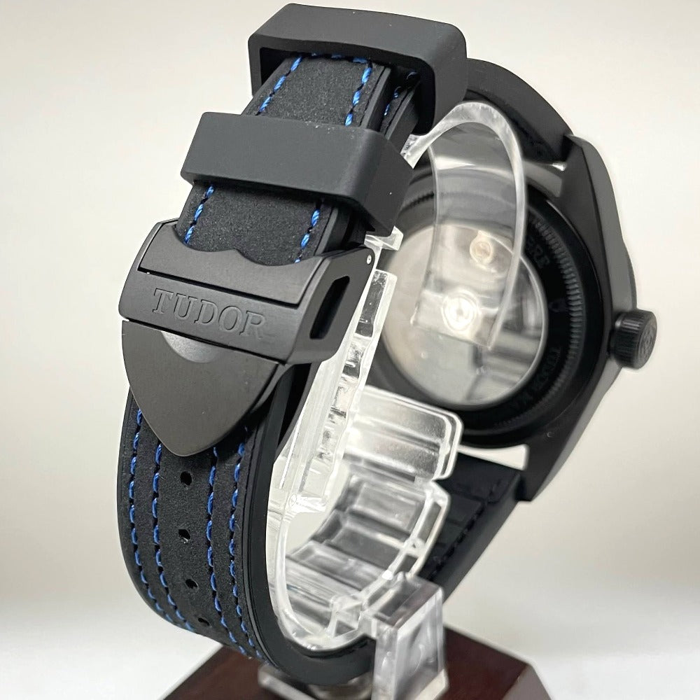チューダー 79210CNU ブルー文字盤 裏スケ 41mm ブラックベイ セラミック ファブリックストラップ付属 自動巻き メンズ TUDOR 腕時計