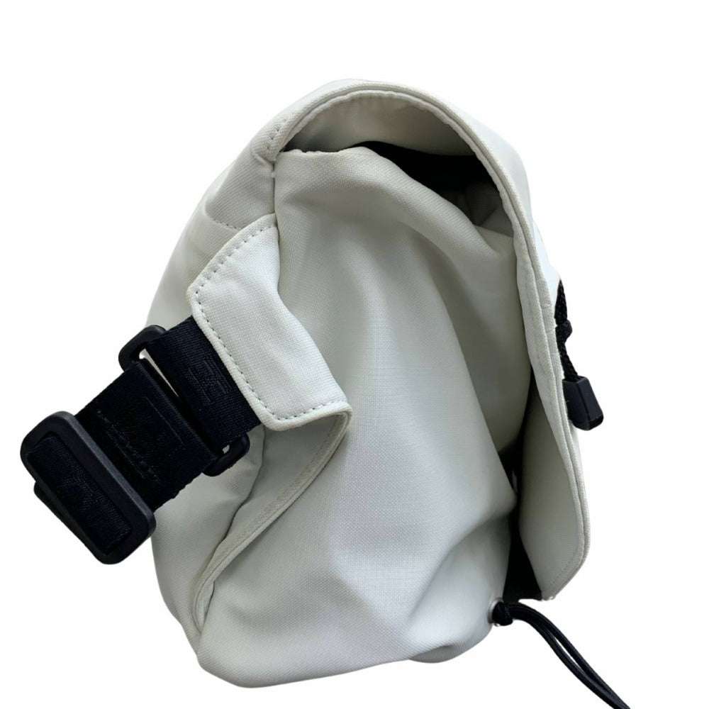 ショルダーバッグ