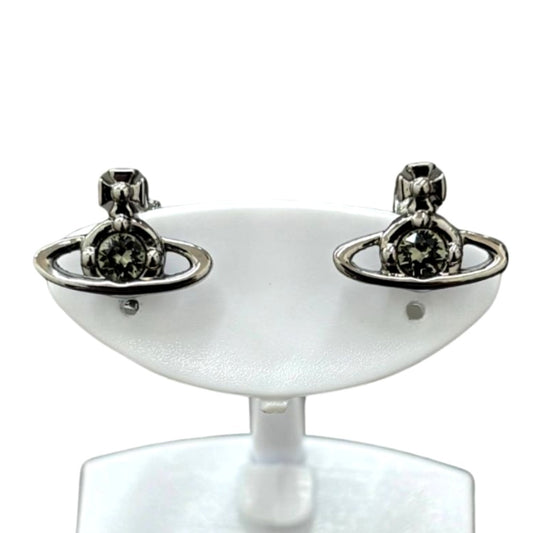 セレブール福井 ピアス ヴィヴィアン・ウエストウッド