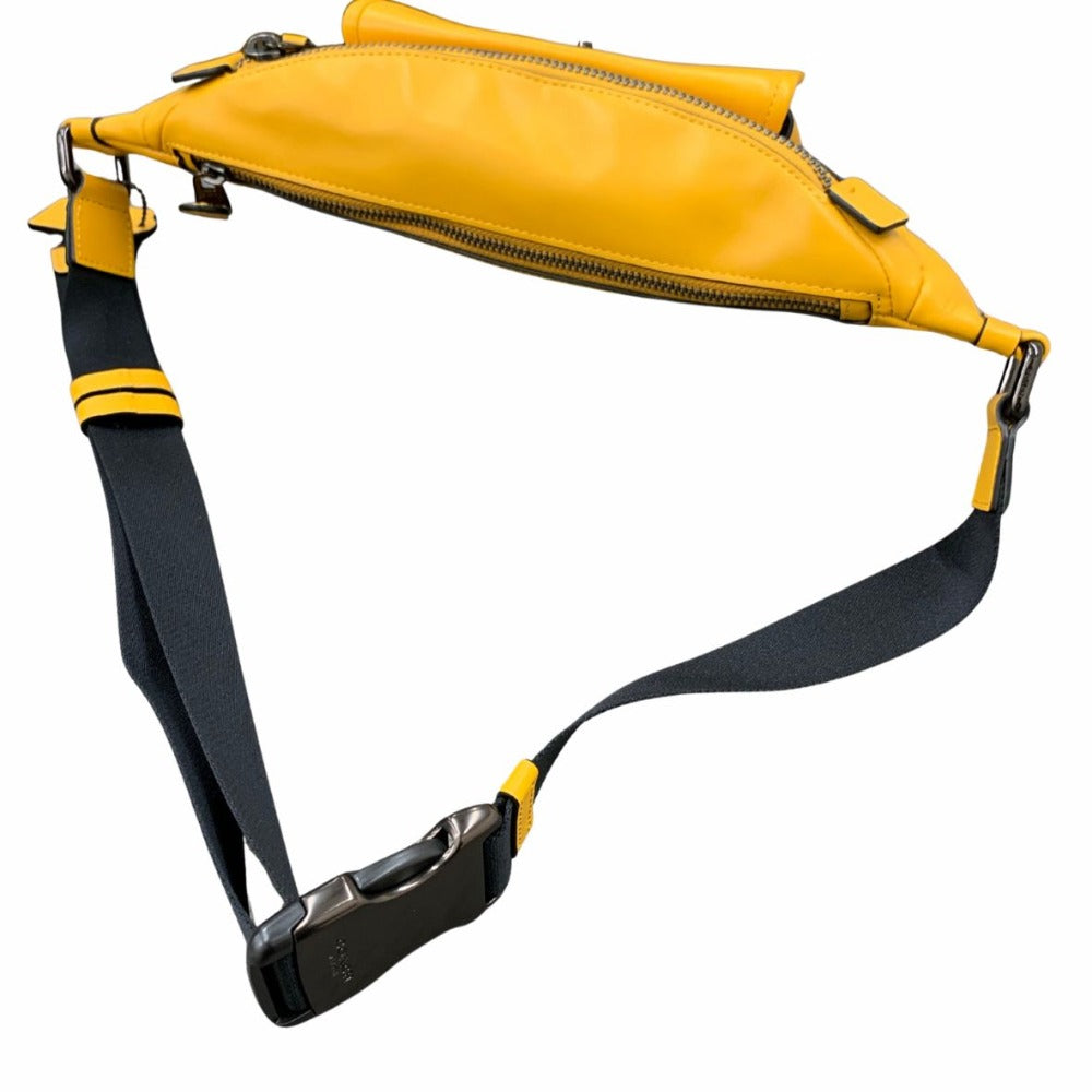 コーチ ウエストバッグ 02021-C1277 イエロー レザー コンパクトバッグ シンプル 小物入れ 斜め掛け メンズ