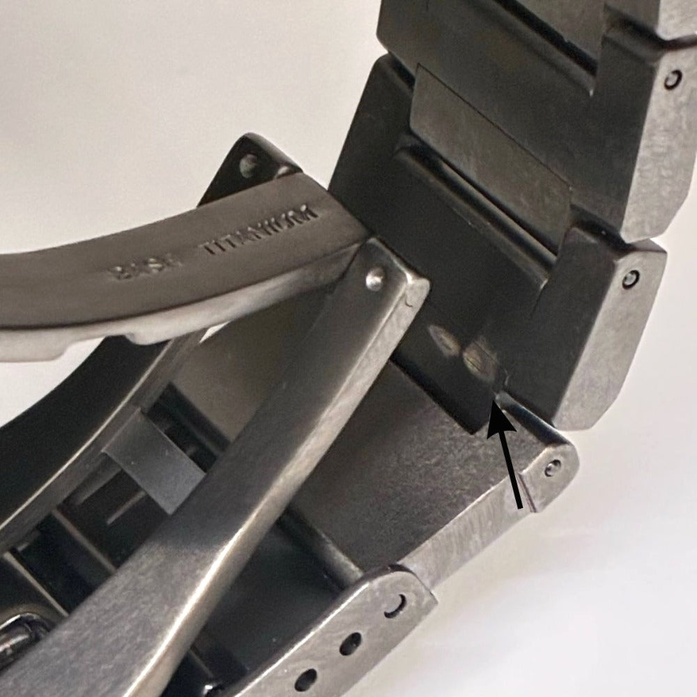 ジーショック 赤備え MRG-B2000B-1A4JR 49.8mm チタン ブラック タフソーラー Bluetooth メンズ G-SHOCK CASIO 腕時計