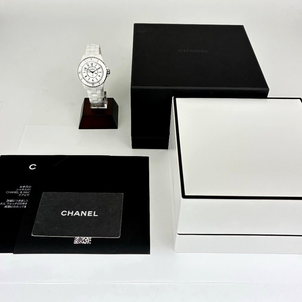 シャネル J12 ホワイトセラミック 33mm H5698 クォーツ レディース CHANEL 腕時計
