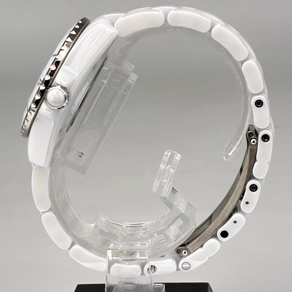 シャネル J12 ホワイトセラミック 33mm H5698 クォーツ レディース CHANEL 腕時計