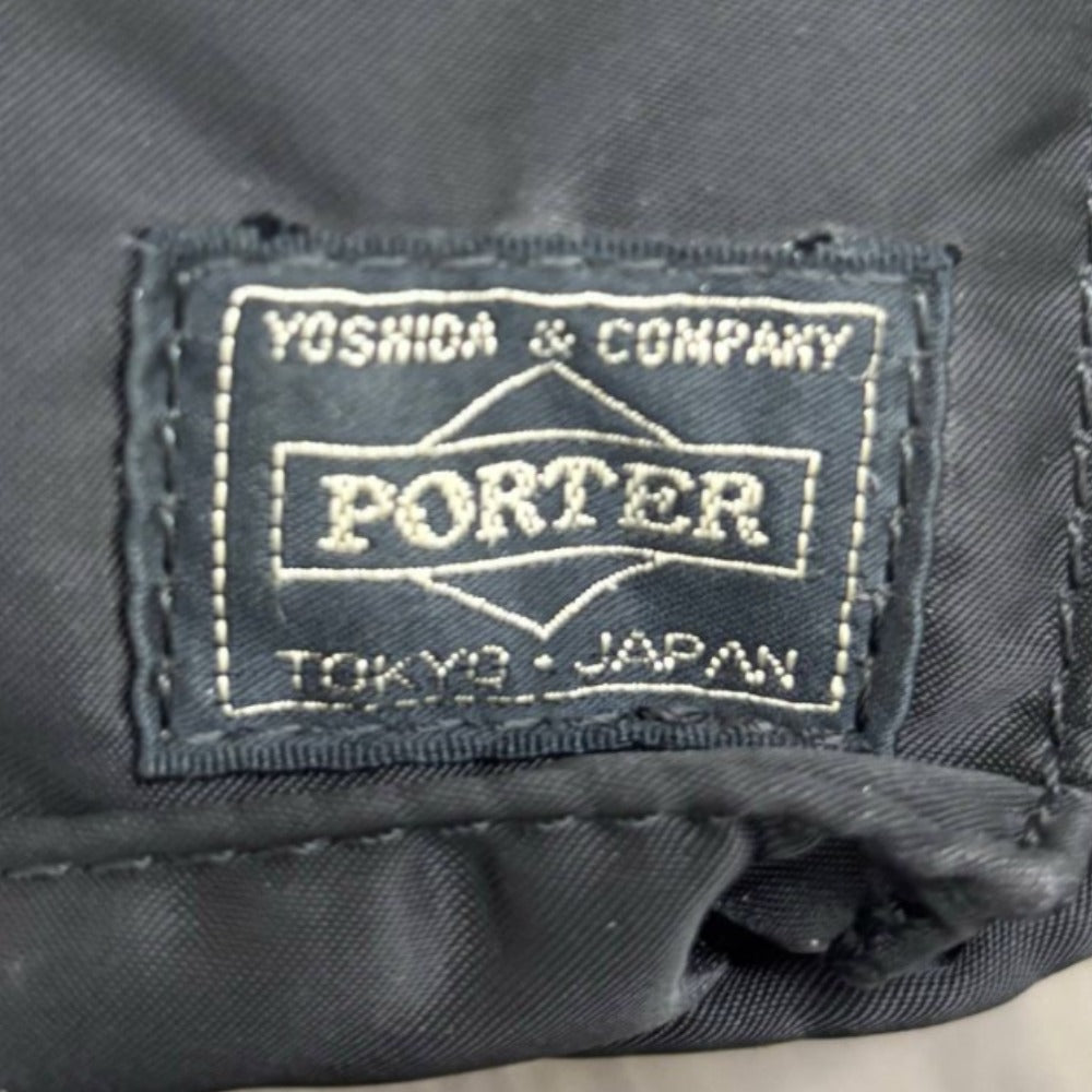 ポーター ショルダーバッグ タンカー スリングバッグ Wジップ Lサイズ コンパクト ブラック 収納 シンプル ナイロン 吉田カバン メンズ PORTER