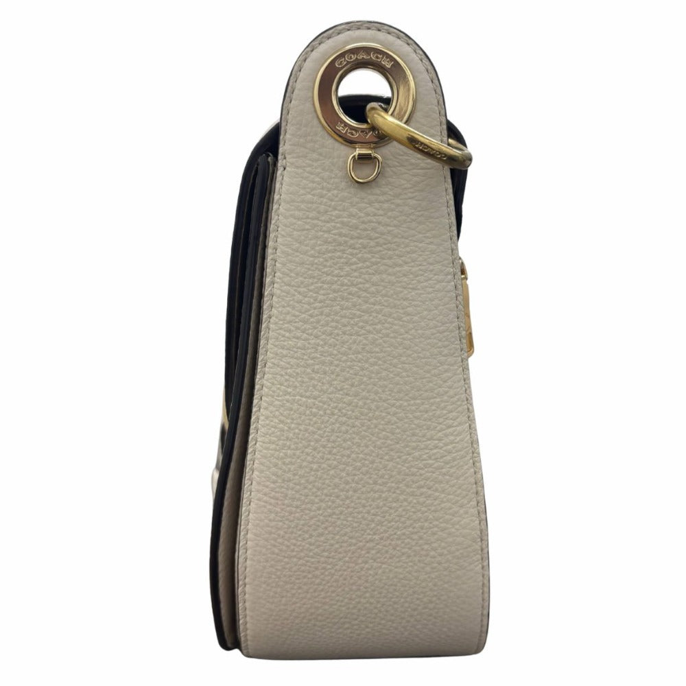 ショルダーバッグ