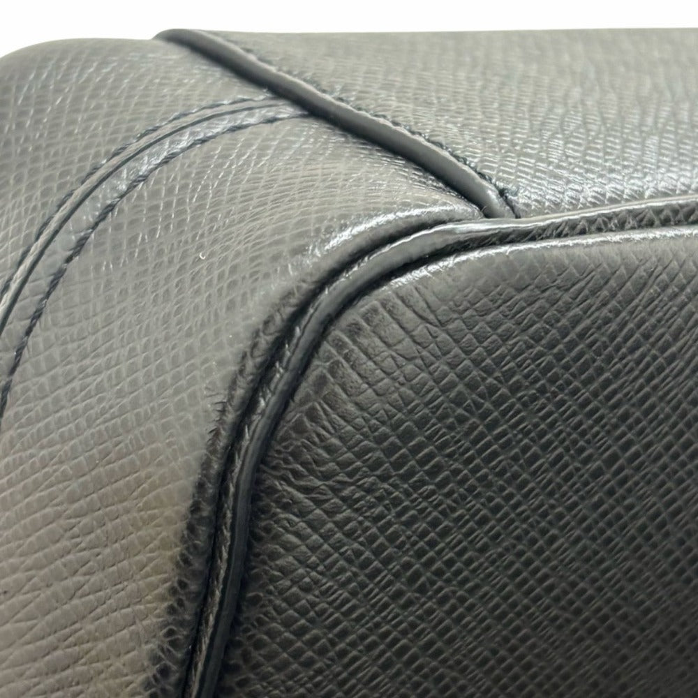 ルイヴィトン タイガ ロマンPM アルドワーズ M30619 ブラック レザー シルバー金具 斜め掛け シンプル メンズ LOUIS VUITTON