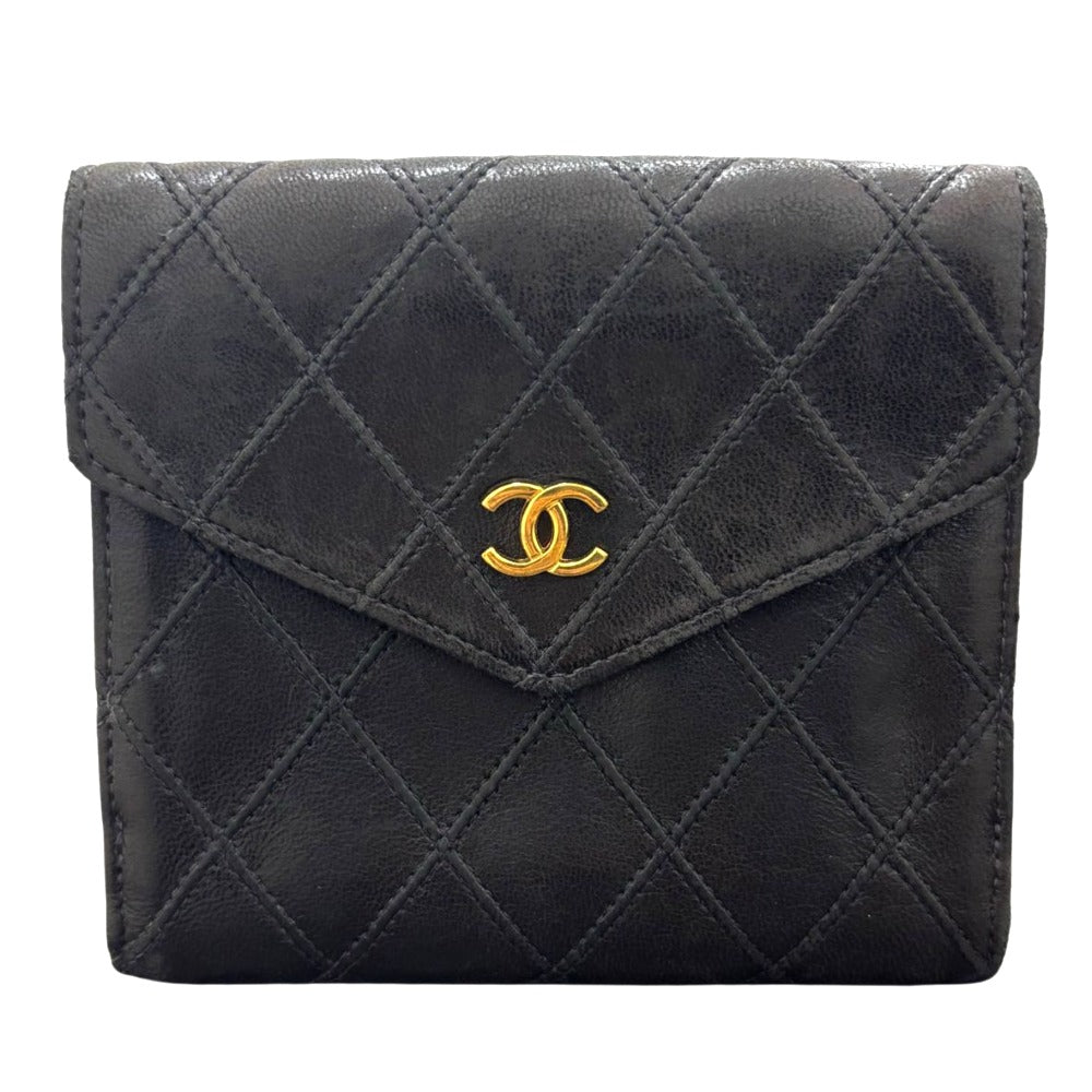 セレブール福井 二つ折り財布 シャネル