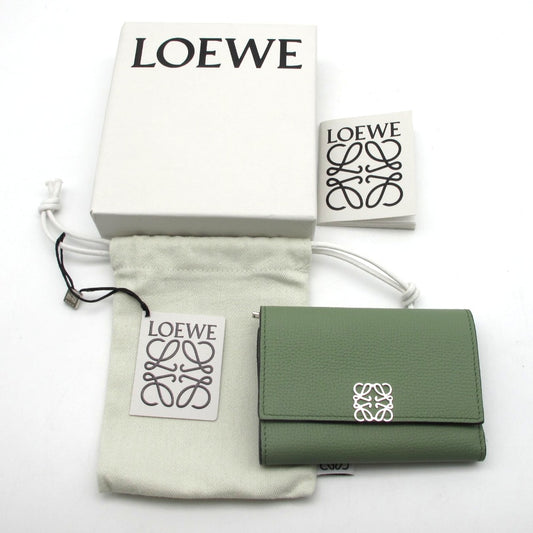 LOEWE ロエベ 三つ折り財布 アナグラム バーティカル ウォレット スモール 小銭入れ付き ローズマリー グリーン レディース コンパクトウォレット レザー  C821S33X01