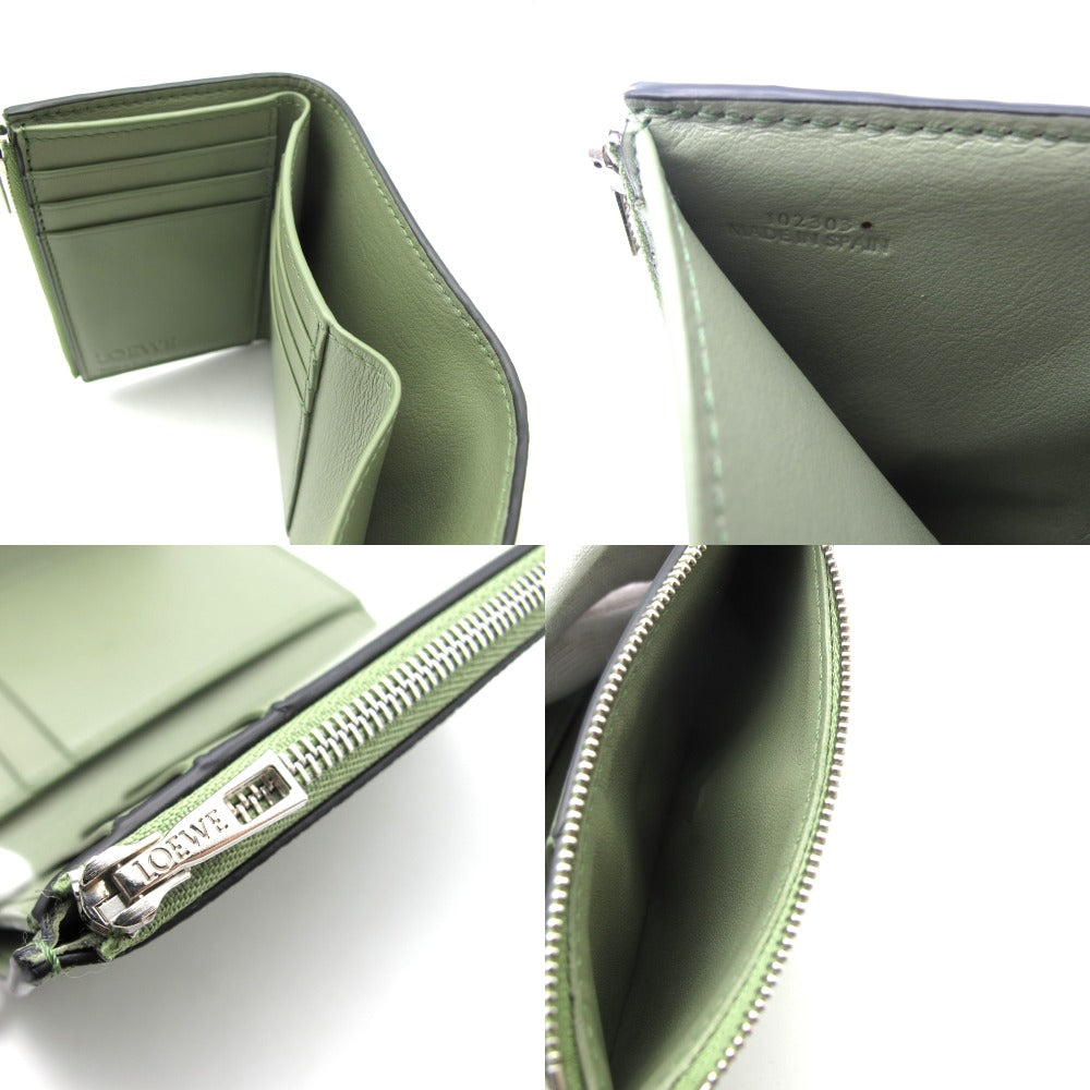LOEWE ロエベ 三つ折り財布 アナグラム バーティカル ウォレット スモール 小銭入れ付き ローズマリー グリーン レディース コンパクトウォレット レザー  C821S33X01