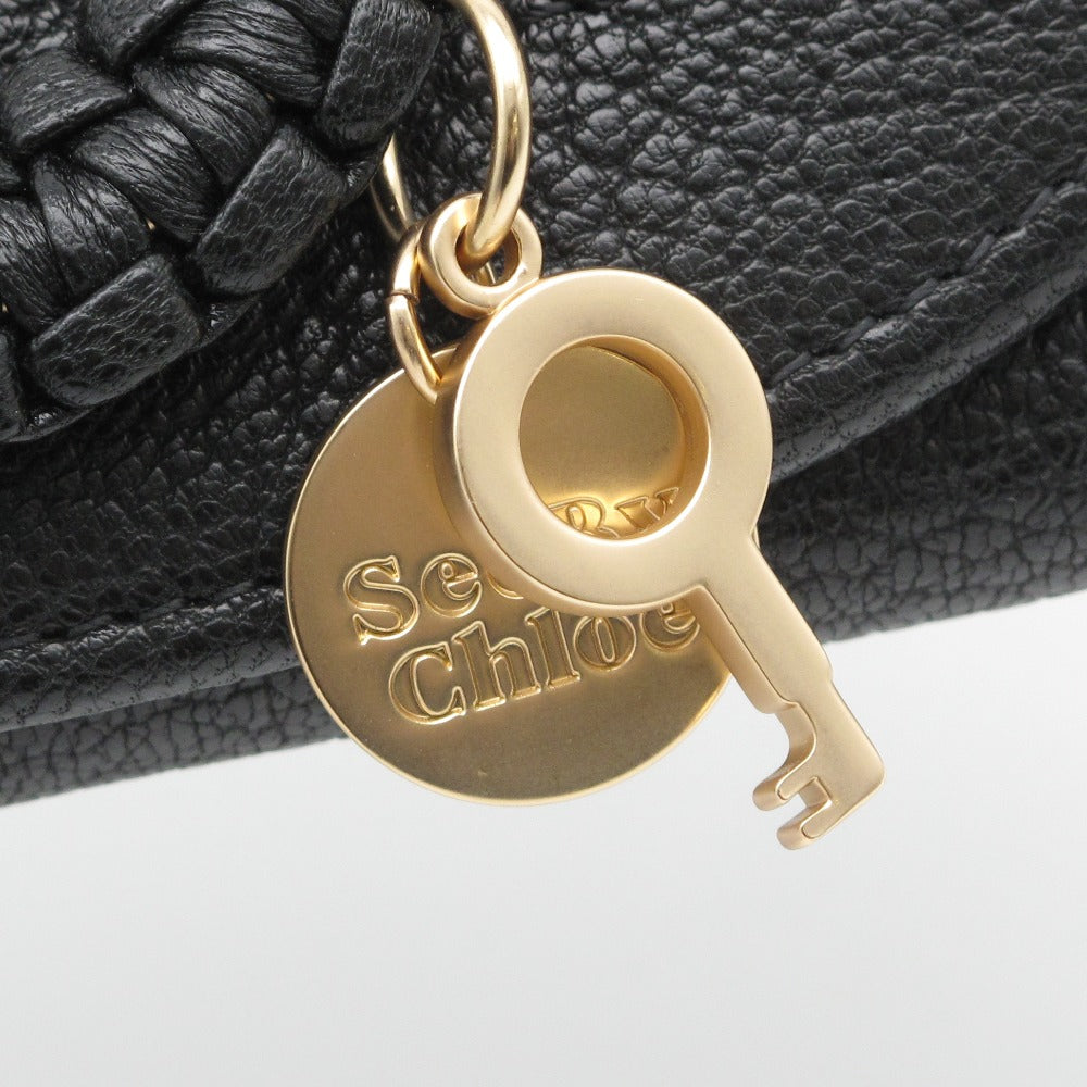 SEE BY CHLOE シーバイクロエ HANA ハナ 三つ折り財布 コンパクトウォレット ロゴ メダル プレート 鍵 チャーム レザー ブラック レディース 美品